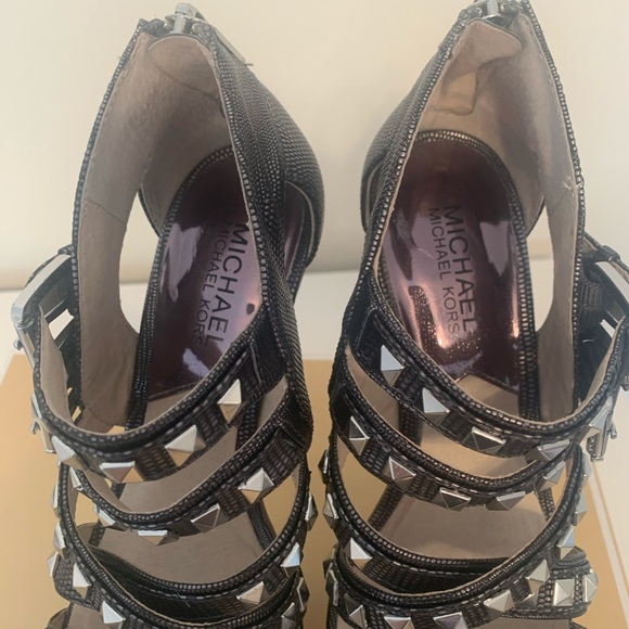 MK sandal - Picture 3 of 9